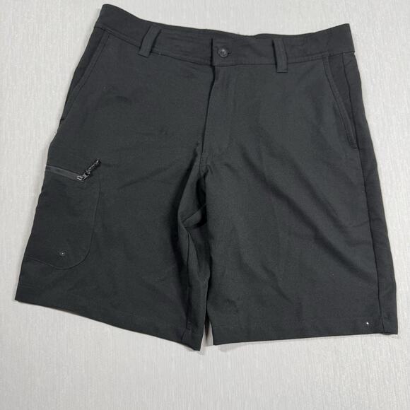 Magellan Fish Gear Fishing Shorts Mens Chino Size 32 10 in Inseam Black Cargo - Picture 1 of 5